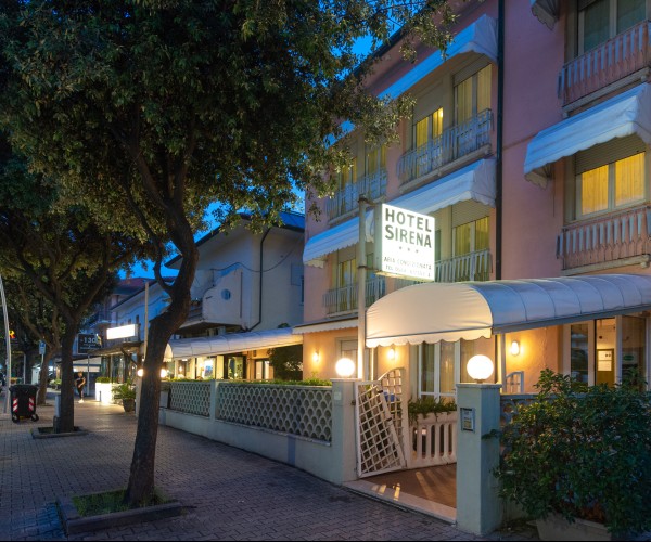 Foto copertina Hotel Sirena